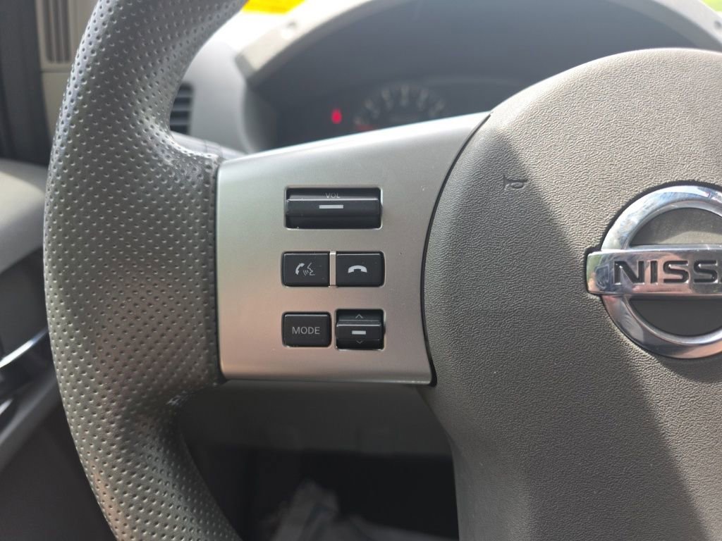 Used 2020 Nissan Frontier SV w/ Midnight Edition Floor Mats RWD image 23