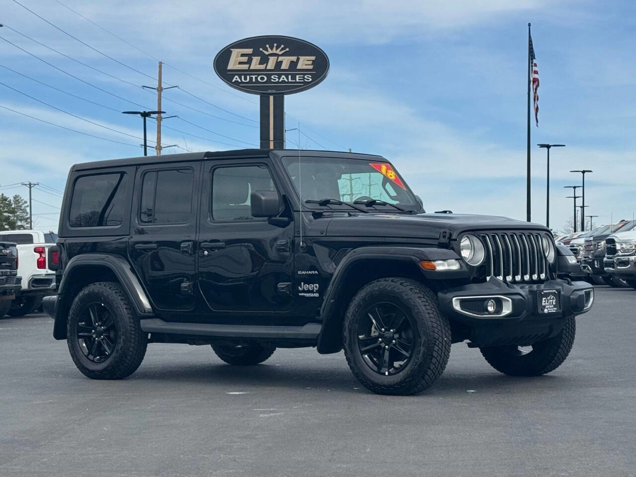 Used 2018 Jeep Wrangler Unlimited Sahara w/ Uconnect 4C Nav & Sound Group image 1