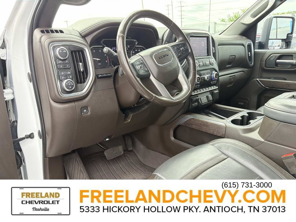 Used 2022 GMC Sierra 2500 Denali w/ Denali Ultimate Package AWD/4WD image 28