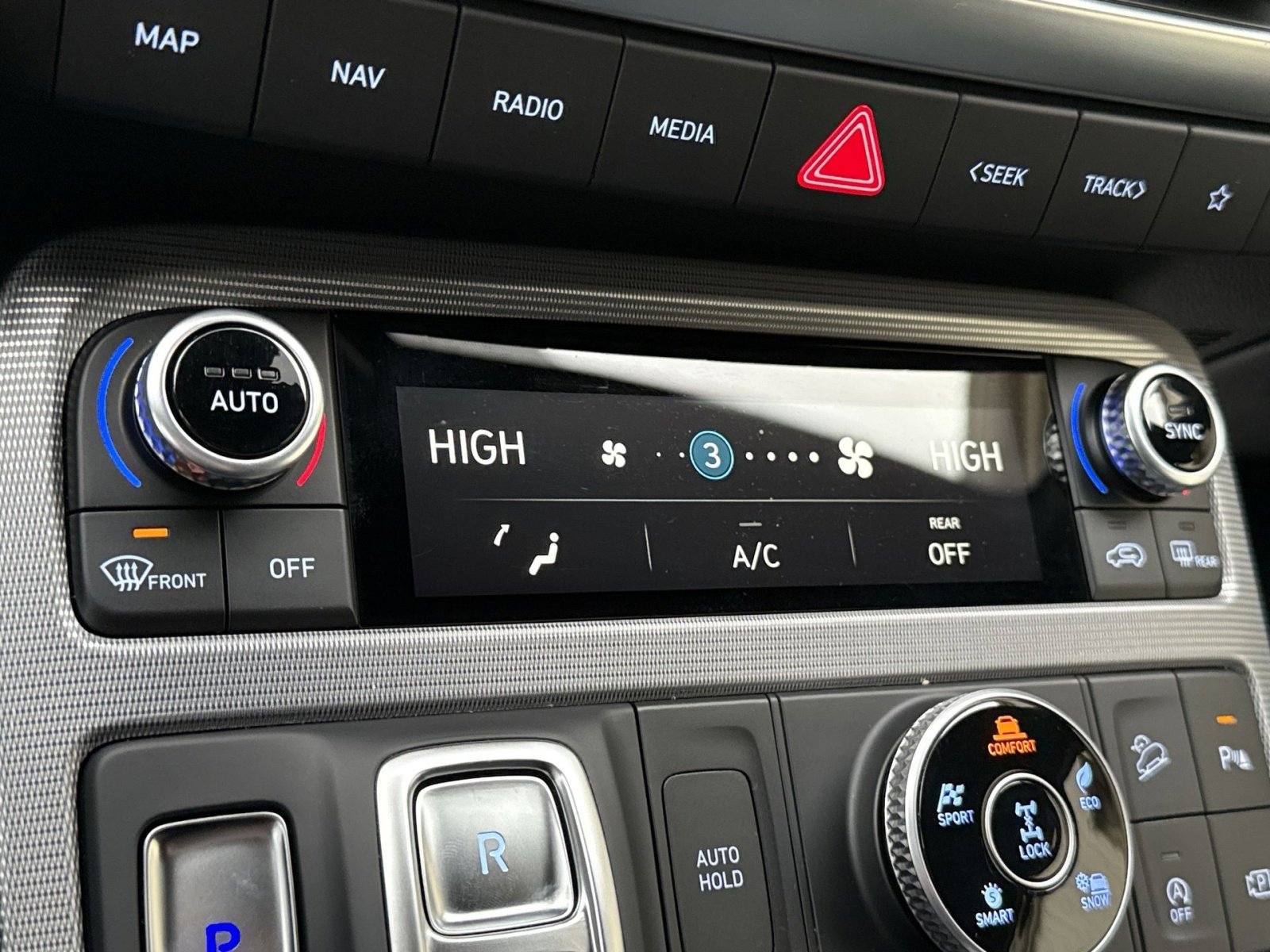 Certified 2024 Hyundai Palisade Calligraphy image 21