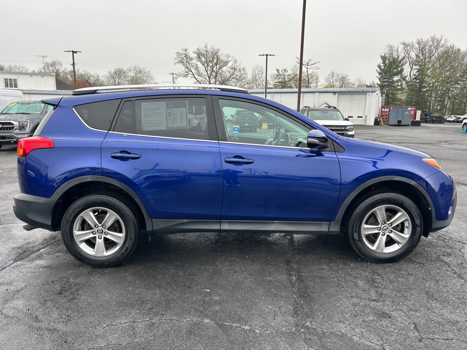 Used 2015 Toyota RAV4 XLE image 17