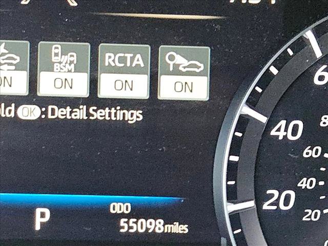 Used 2020 Toyota Highlander XLE FWD image 10