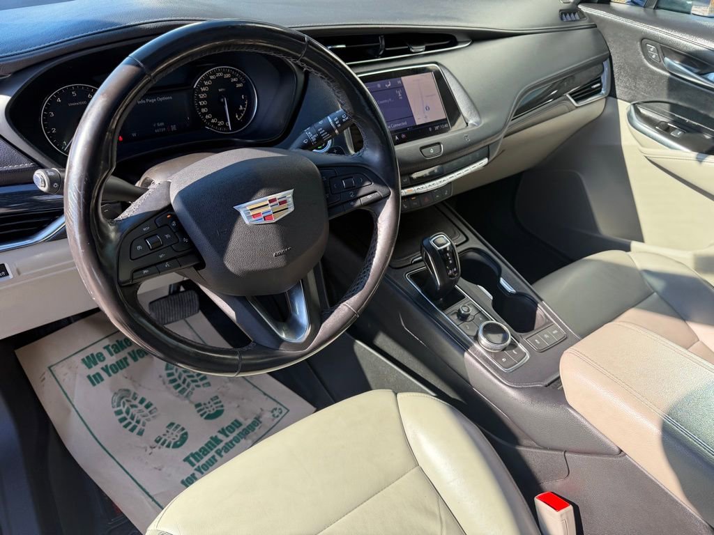Used 2019 Cadillac XT4 Premium Luxury image 12