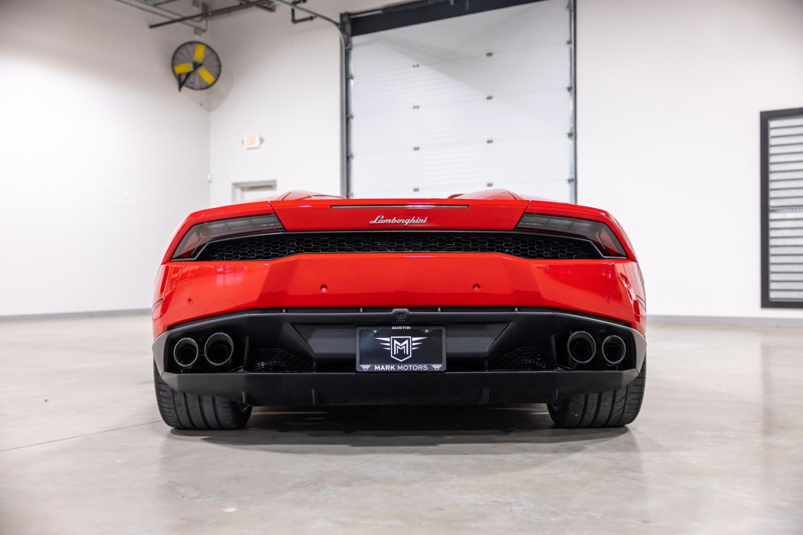 Used 2017 Lamborghini Huracan LP 610-4 image 5