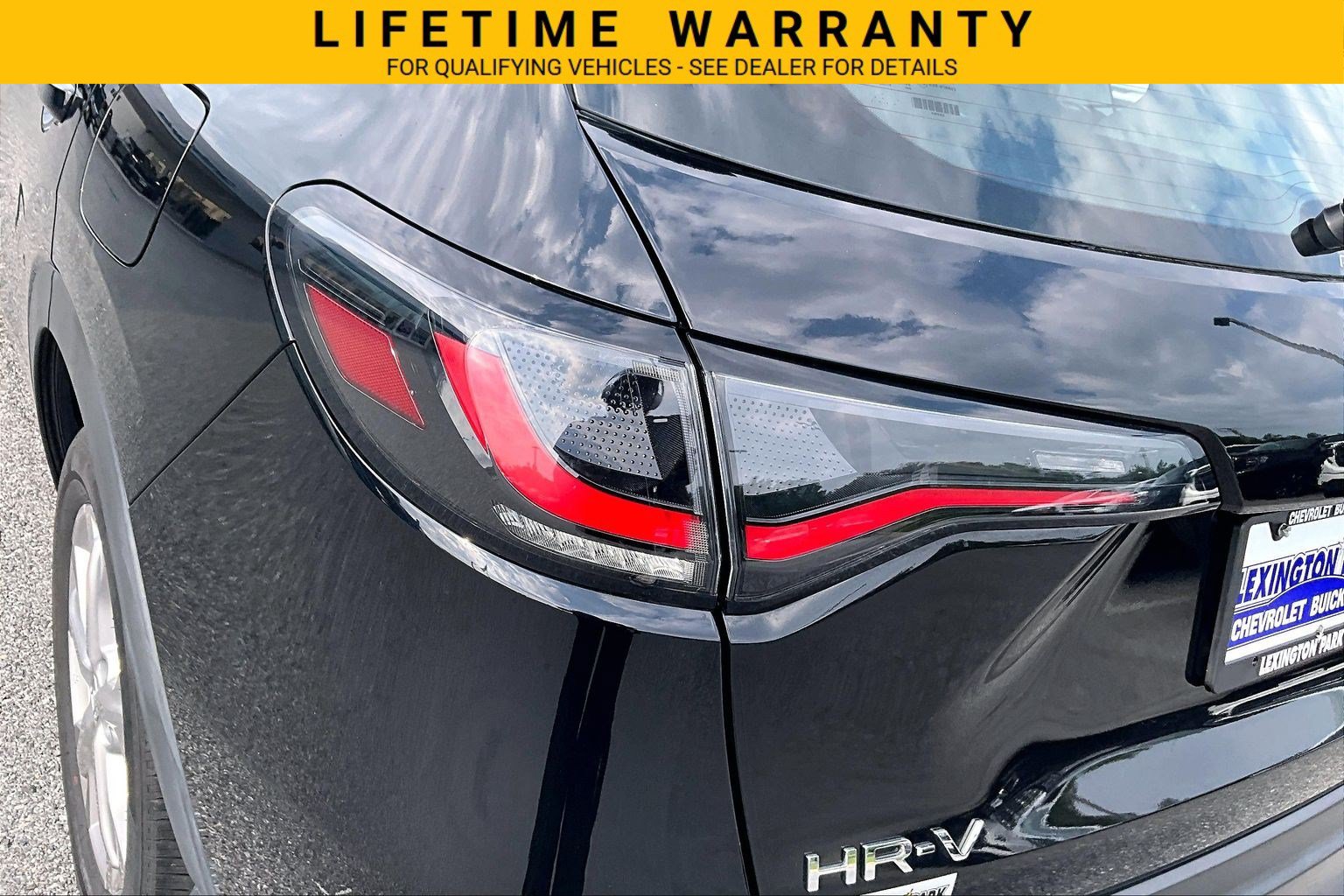 Used 2023 Honda HR-V LX image 33