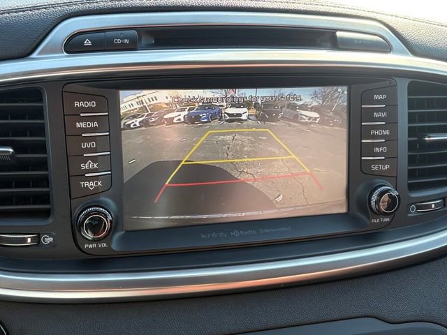 Used 2018 Kia Sorento SX image 13