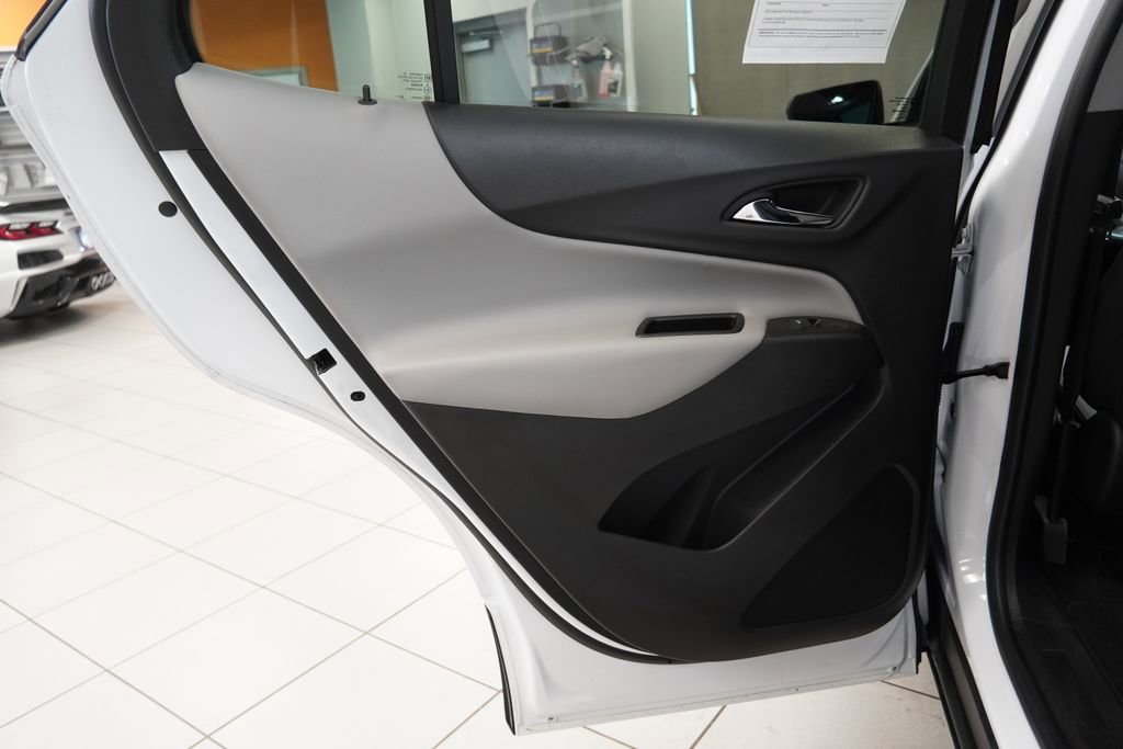 Used 2023 Chevrolet Equinox LS w/ LS Convenience Package image 22