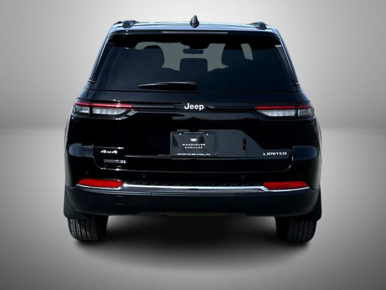 Used 2025 Jeep Grand Cherokee Limited image 6