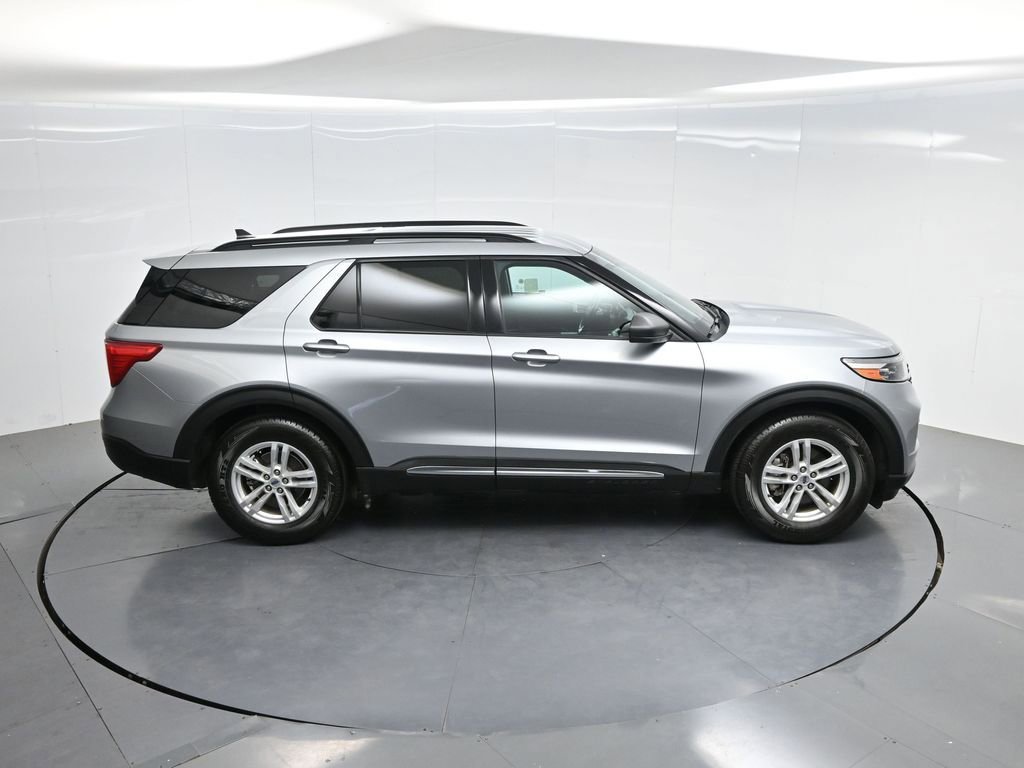 Used 2022 Ford Explorer XLT RWD image 44