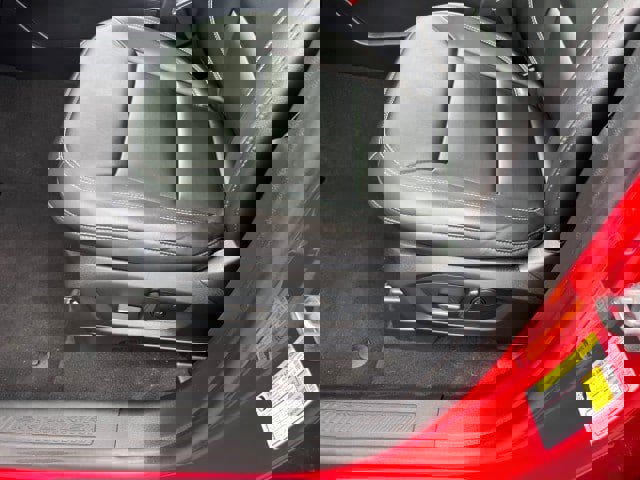 Certified 2022 Ford Explorer XLT w/ Equipment Group 202A image 8