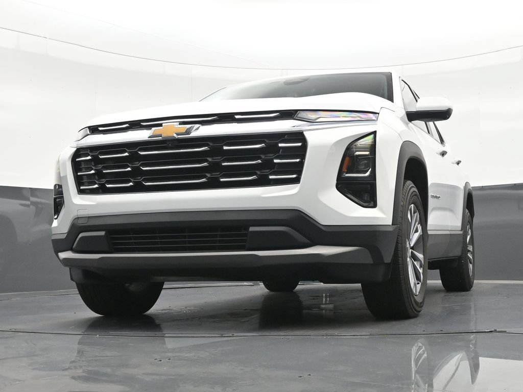 Used 2025 Chevrolet Equinox LT w/ Safety and Technology Package FWD image 31