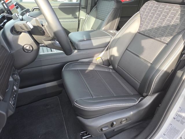 Used 2024 GMC Sierra EV Denali image 34