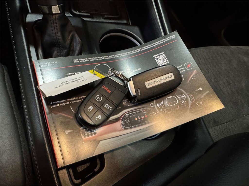 Used 2022 Dodge Durango GT image 31
