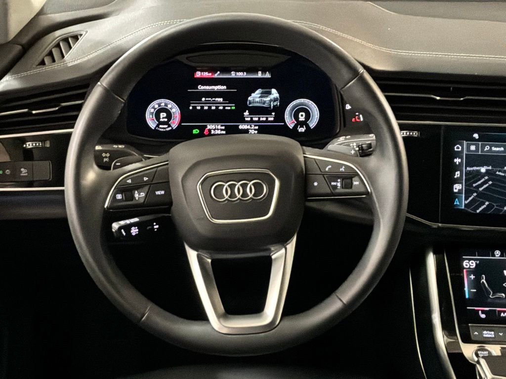 Used 2023 Audi Q7 3.0T Premium w/ Convenience Package AWD/4WD image 13