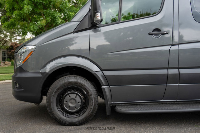Used 2017 Mercedes-Benz Sprinter 3500 image 4