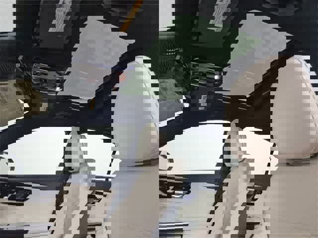 Certified 2025 Mercedes-Benz C 300 4MATIC Sedan image 31