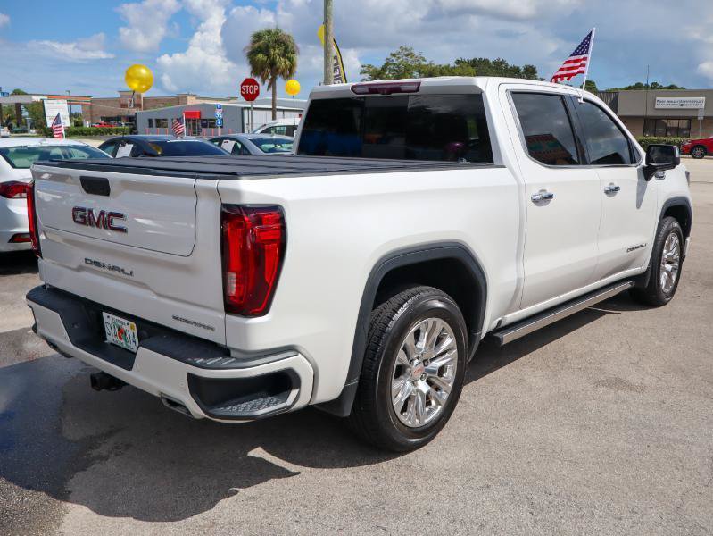 Used 2023 GMC Sierra 1500 Denali w/ Technology Package AWD/4WD image 5