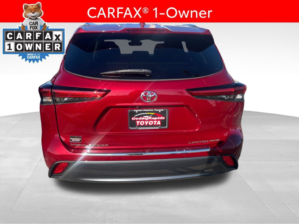 Certified 2021 Toyota Highlander Limited AWD/4WD image 5