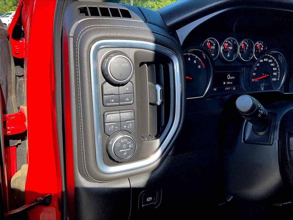 Used 2021 Chevrolet Silverado 1500 LT Trail Boss w/ Convenience Package II AWD/4WD image 25