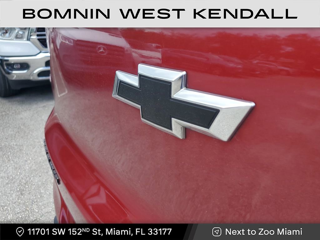 Used 2021 Chevrolet TrailBlazer RS w/ Sun and Liftgate Package image 11