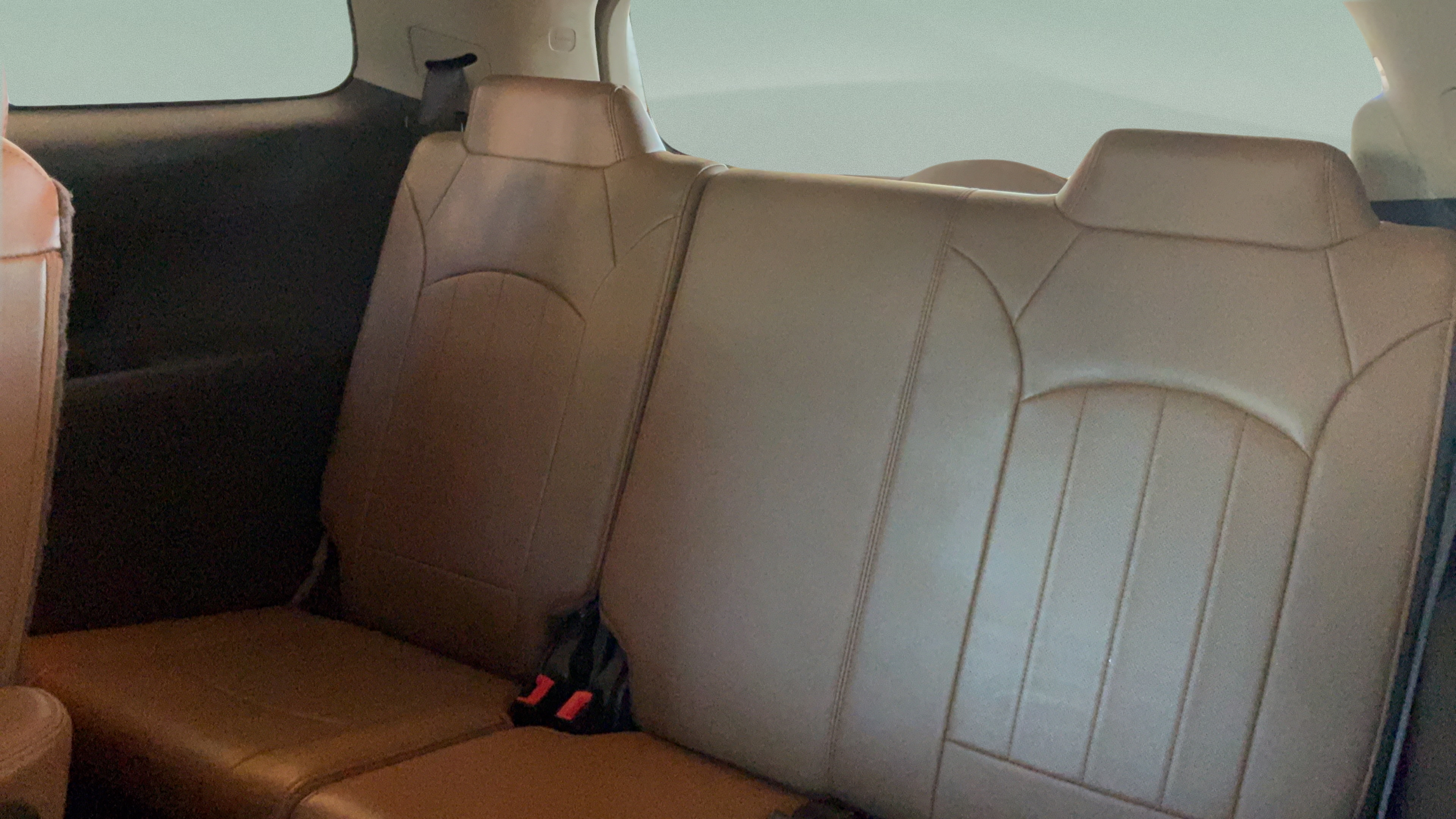 Used 2016 Buick Enclave Premium w/ Experience Buick Package FWD image 31