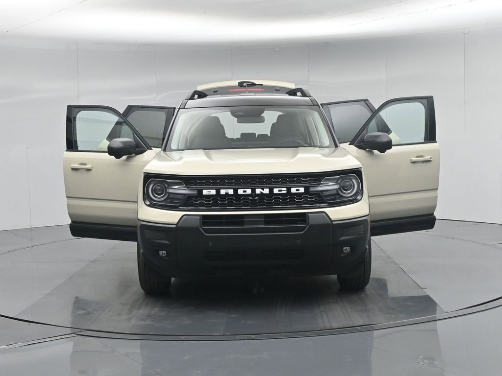 Used 2025 Ford Bronco Sport Outer Banks w/ Outer Banks Tech Package+ AWD/4WD image 34