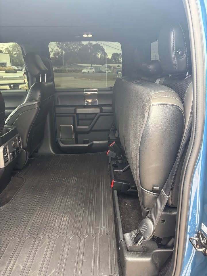 Used 2019 Ford F150 Raptor w/ Equipment Group 802A Luxury image 10