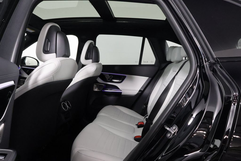 New 2027 Mercedes-Benz GLC 300 image 6