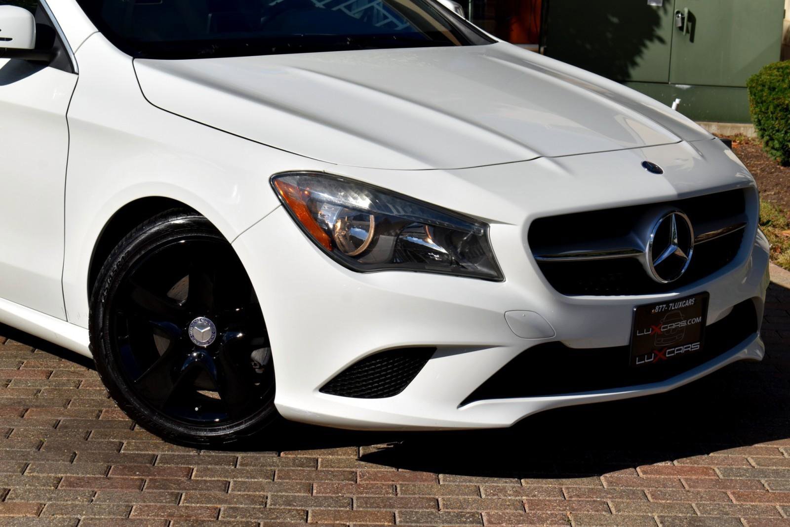 Used 2015 Mercedes-Benz CLA 250 image 4