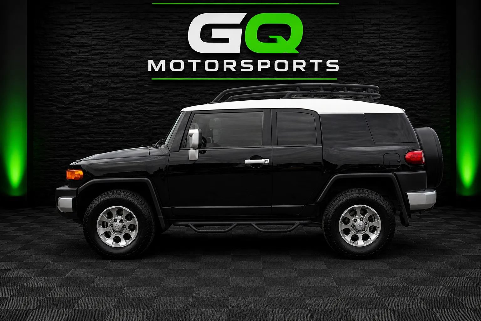 Used 2013 Toyota FJ Cruiser 4WD w/ Upgrade Pkg image 4