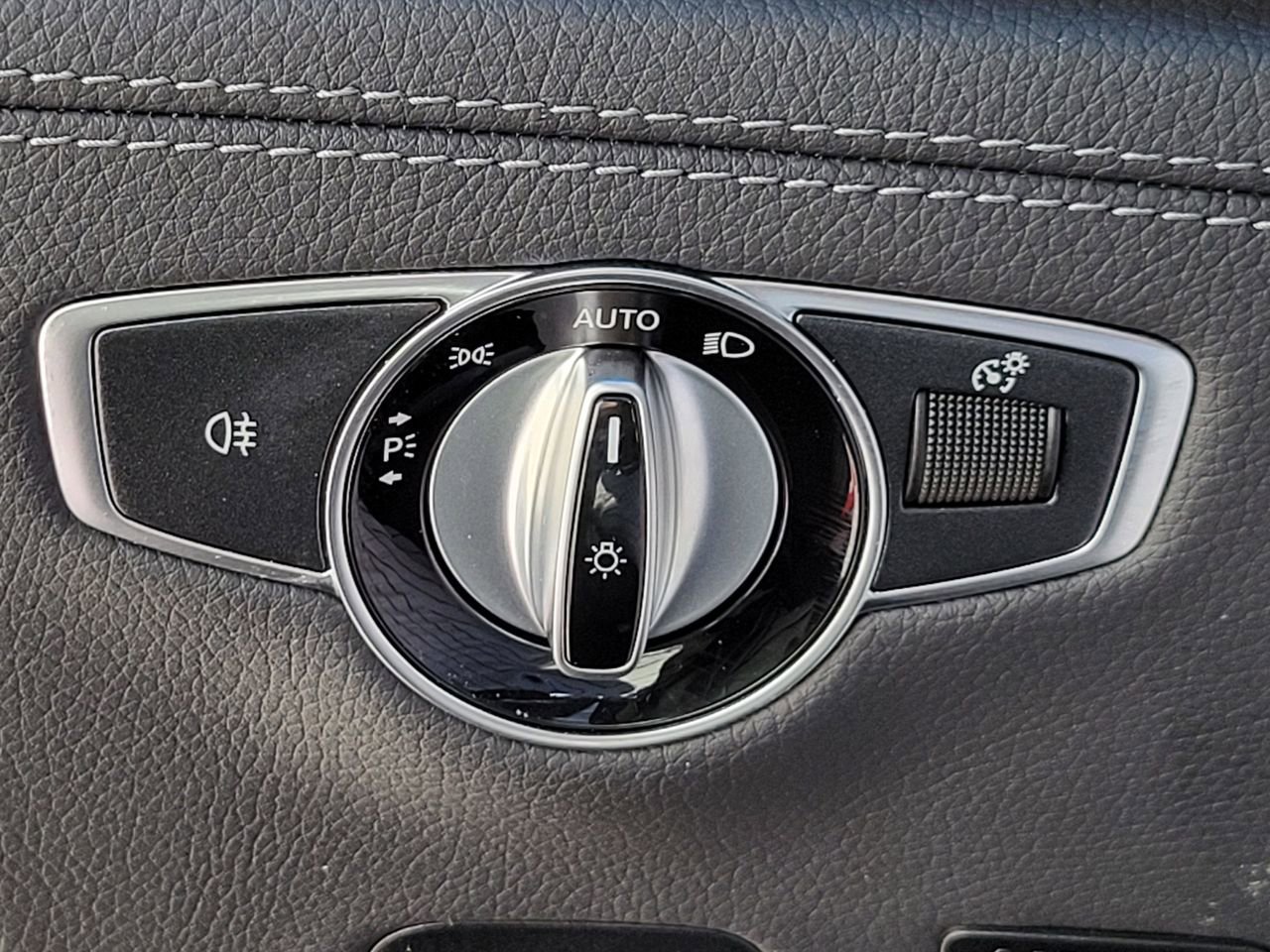 Certified 2024 Mercedes-Benz AMG GT 43 image 27
