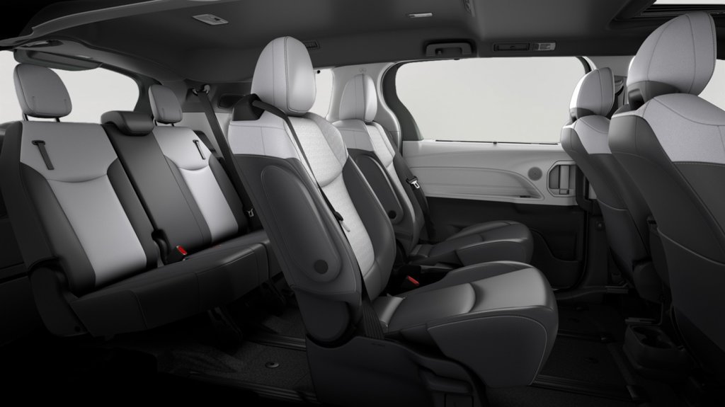 New 2026 Toyota Sienna XSE FWD image 7
