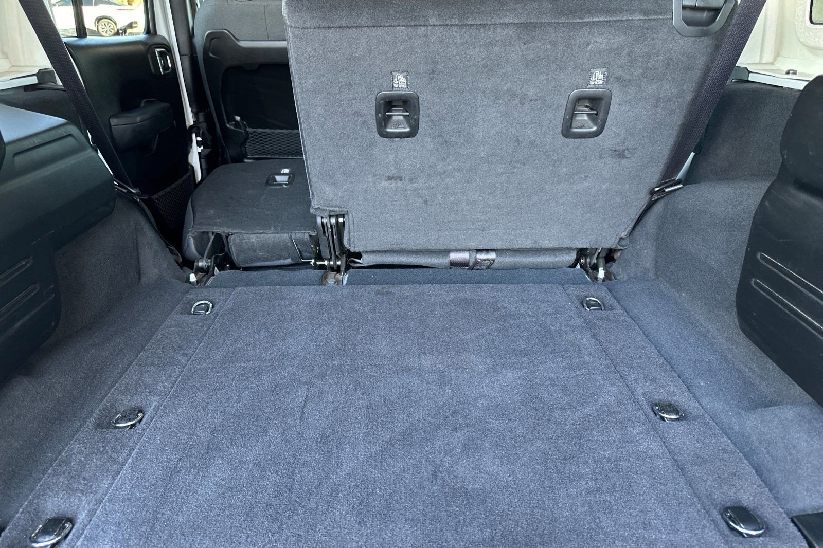 Used 2025 Jeep Wrangler Unlimited Rubicon image 15