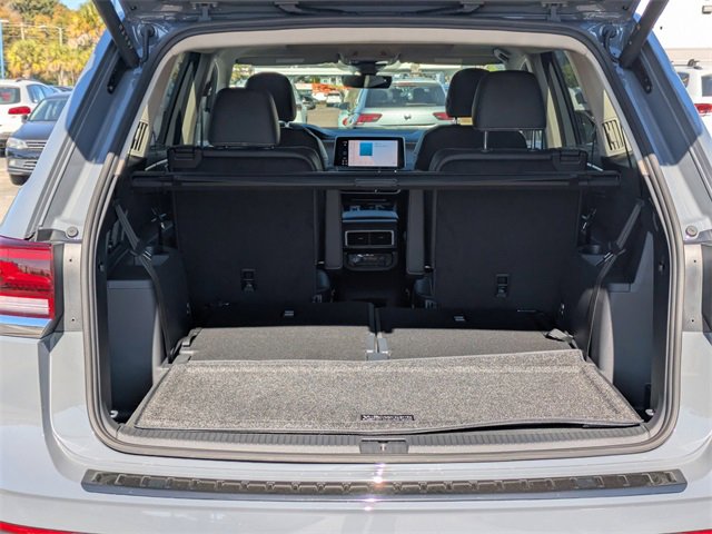 New 2026 Volkswagen Atlas SE image 13