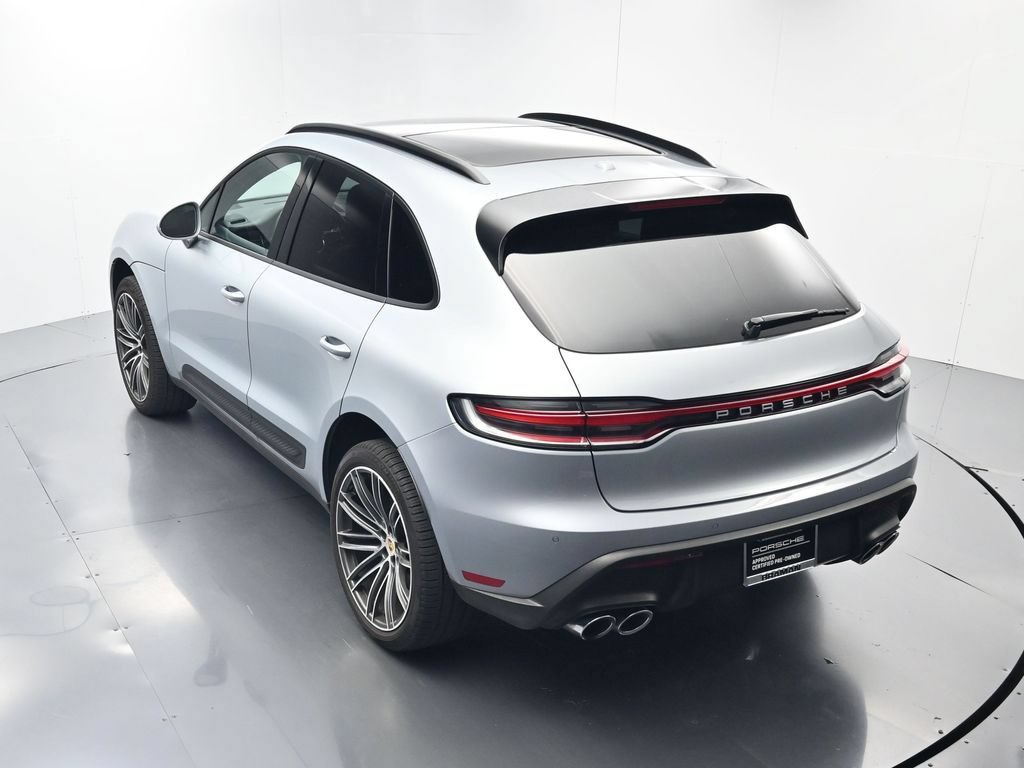 Certified 2026 Porsche Macan AWD/4WD image 34