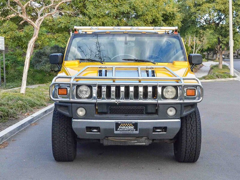 Used 2003 HUMMER H2 w/ Preferred Equipment Group AWD/4WD image 2