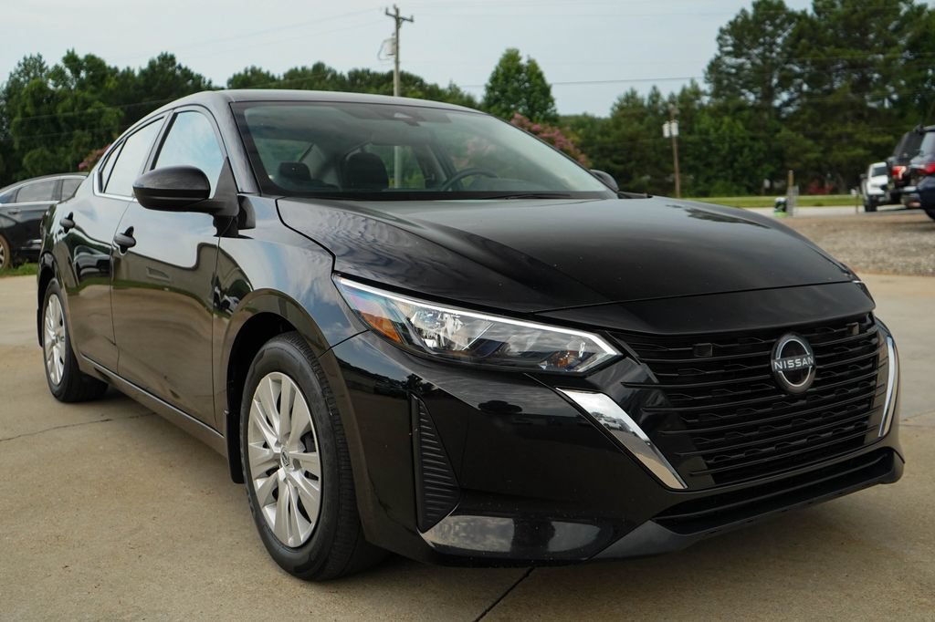 Used 2024 Nissan Sentra S FWD image 35
