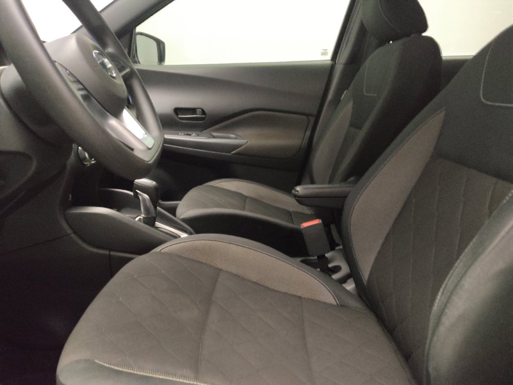 Used 2020 Nissan Kicks S FWD image 17