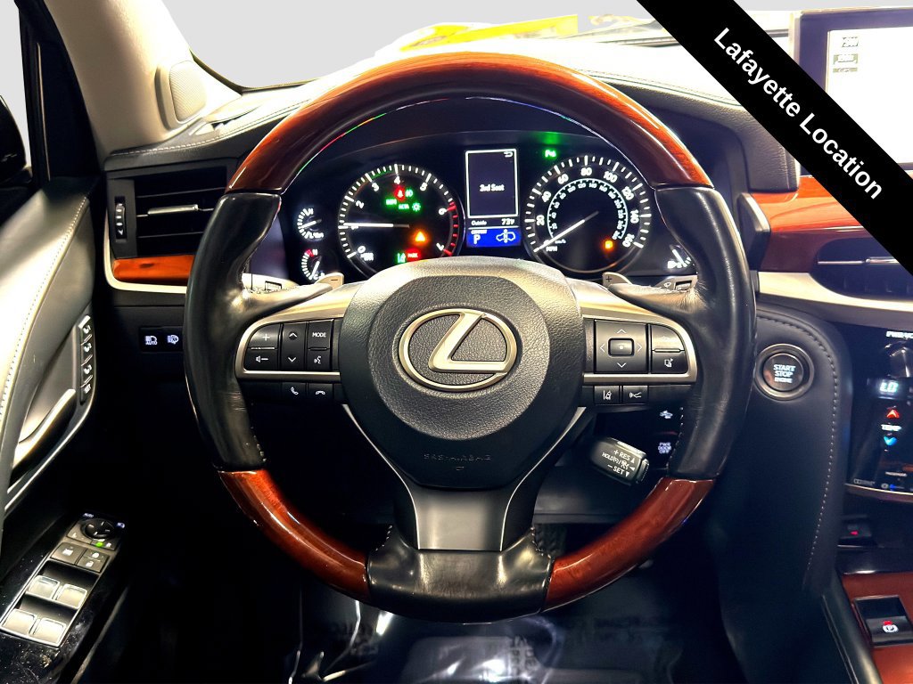 Used 2019 Lexus LX 570 4WD w/ Luxury Package image 13