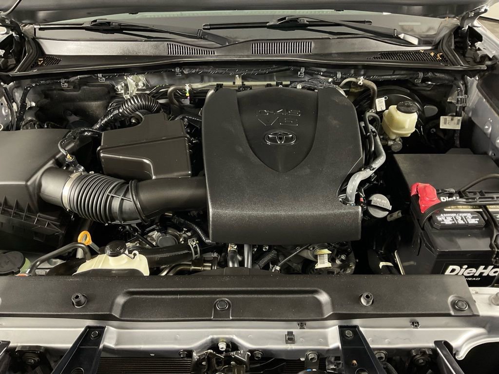 Used 2021 Toyota Tacoma SR5 image 9