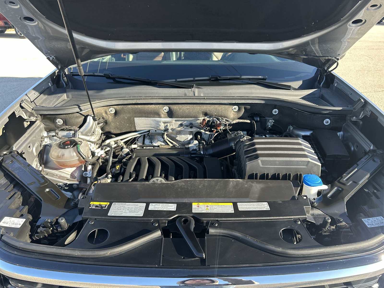 Used 2021 Volkswagen Atlas SEL Premium image 30