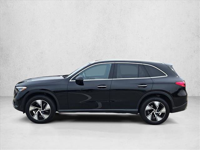 Used 2024 Mercedes-Benz GLC 300 4MATIC image 9