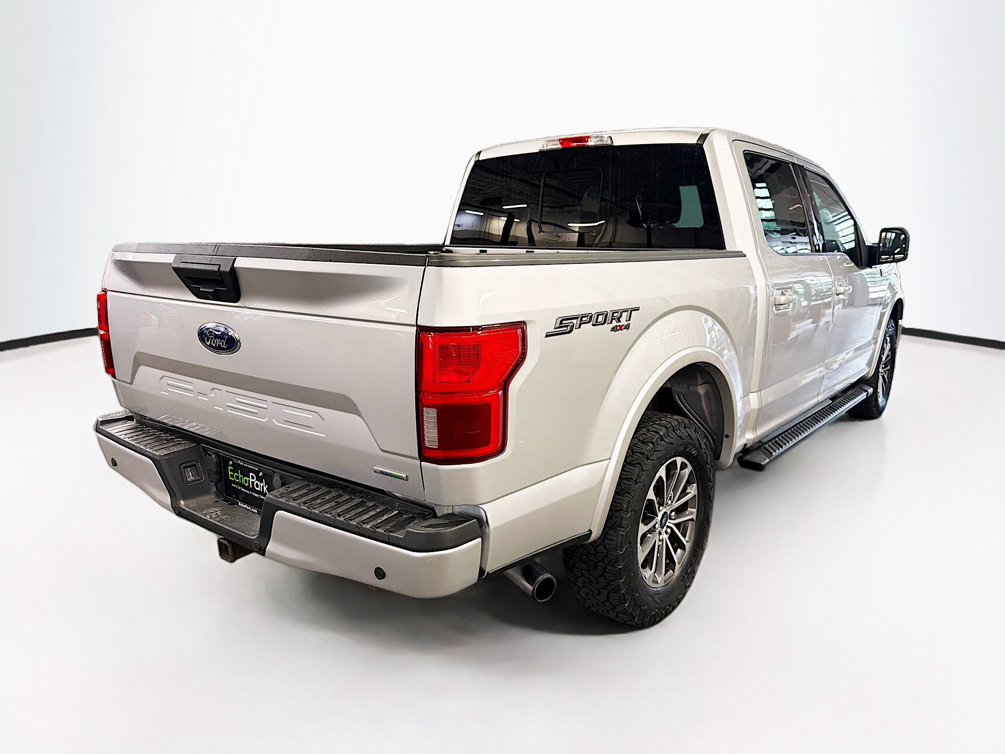 Used 2019 Ford F150 XLT w/ Equipment Group 302A Luxury AWD/4WD image 9
