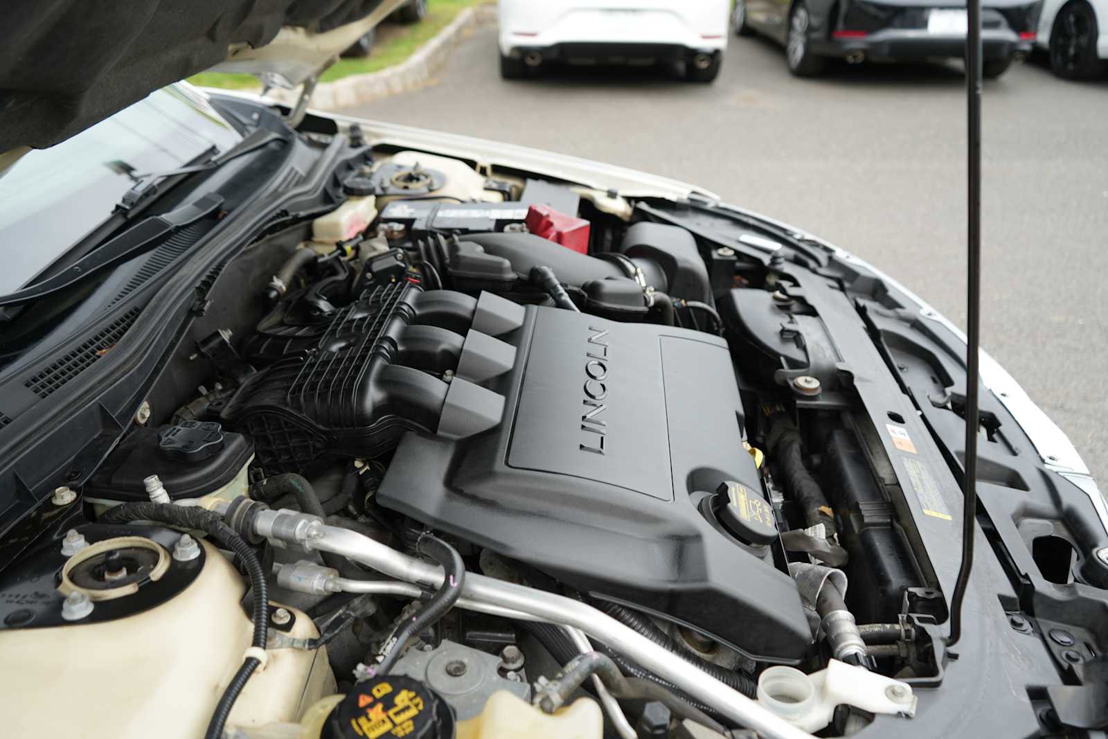 Used 2011 Lincoln MKZ AWD image 14