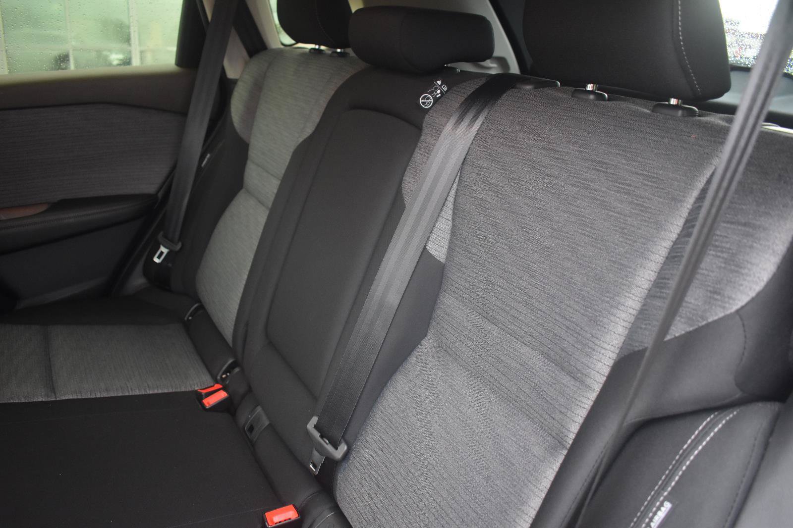 Used 2023 Nissan Rogue SV FWD image 44