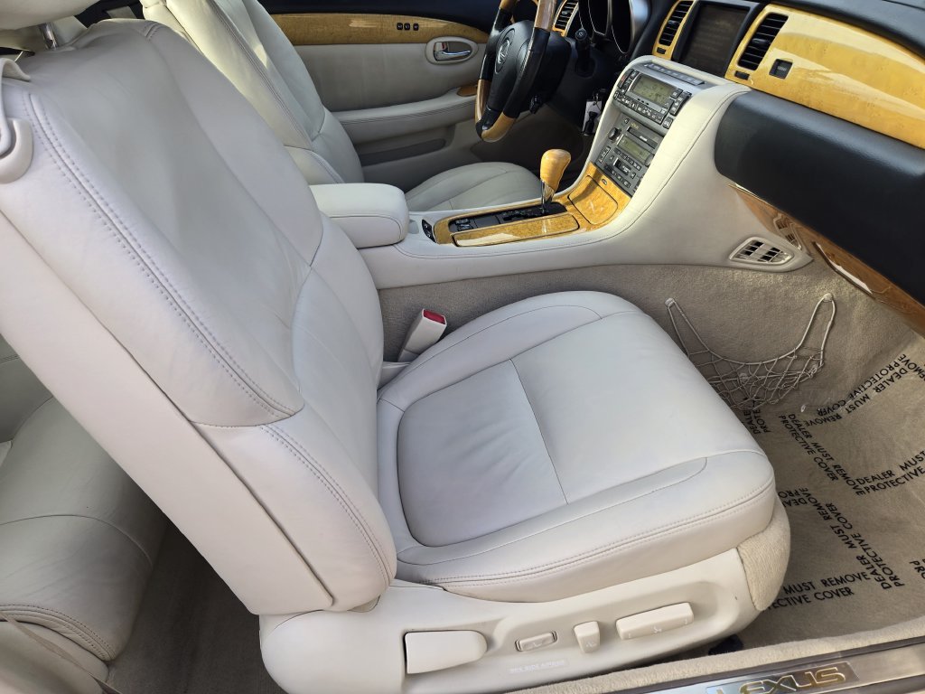 Used 2002 Lexus SC 430 Convertible RWD image 15