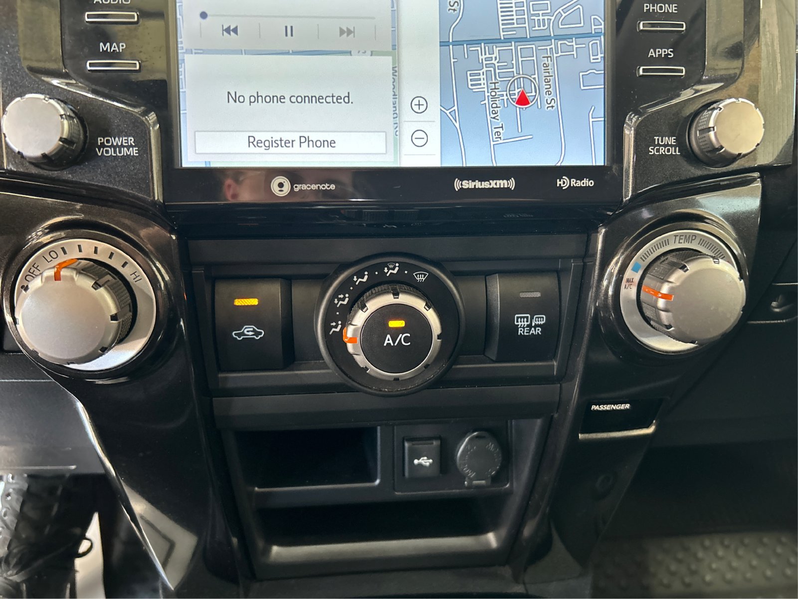 Used 2023 Toyota 4Runner TRD Off-Road Premium w/ Moonroof Package AWD/4WD image 26