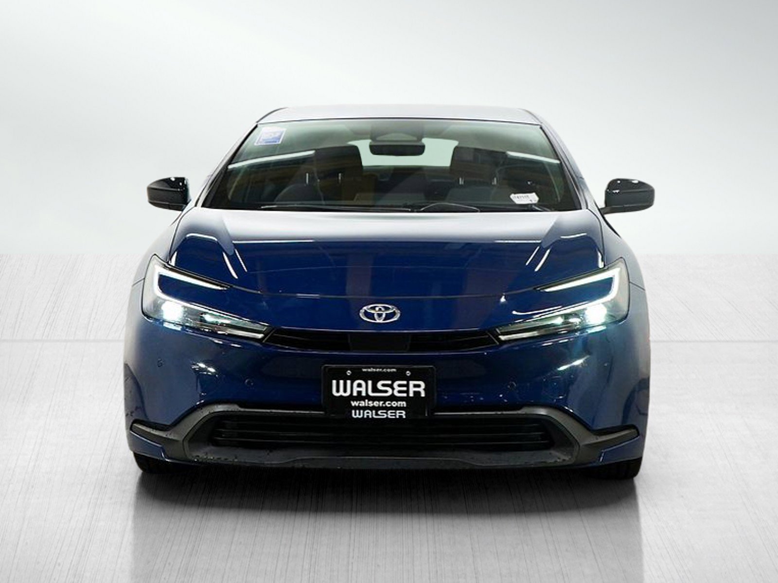 Used 2023 Toyota Prius LE FWD image 8