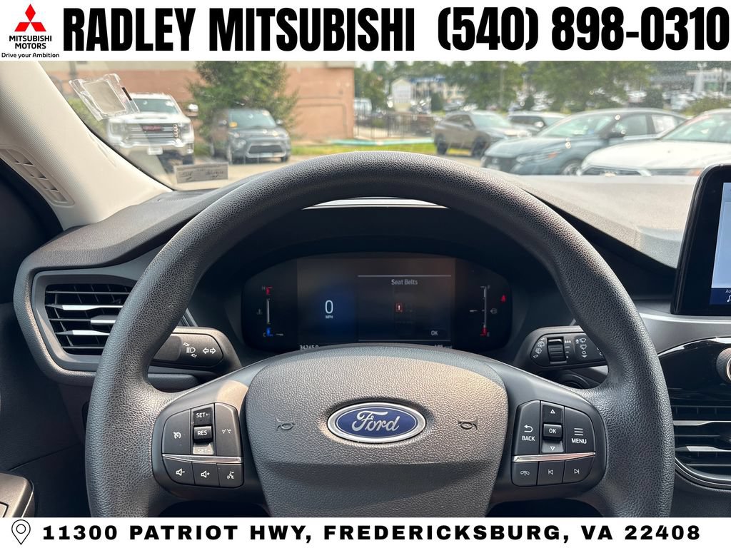 Used 2025 Ford Escape Active AWD/4WD image 6