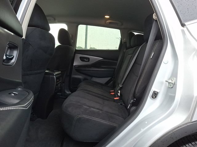 Used 2020 Nissan Murano SV AWD/4WD image 13